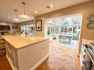 Photo 26- click for photo gallery